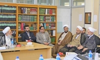 جلسه ارزیابی عملکرد گروه های علمی پژوهشکده تفسیر اهل بیت علیهم السلام برگزار شد