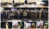 از آقای هادی موحدی به پاس تلاش ایشان در عرصه ترویج قرآن و حدیث تجلیل شد