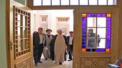 بازدید آیت الله محمدی ری شهری از ساختمان جدید مدرسه علمیه علوی قم